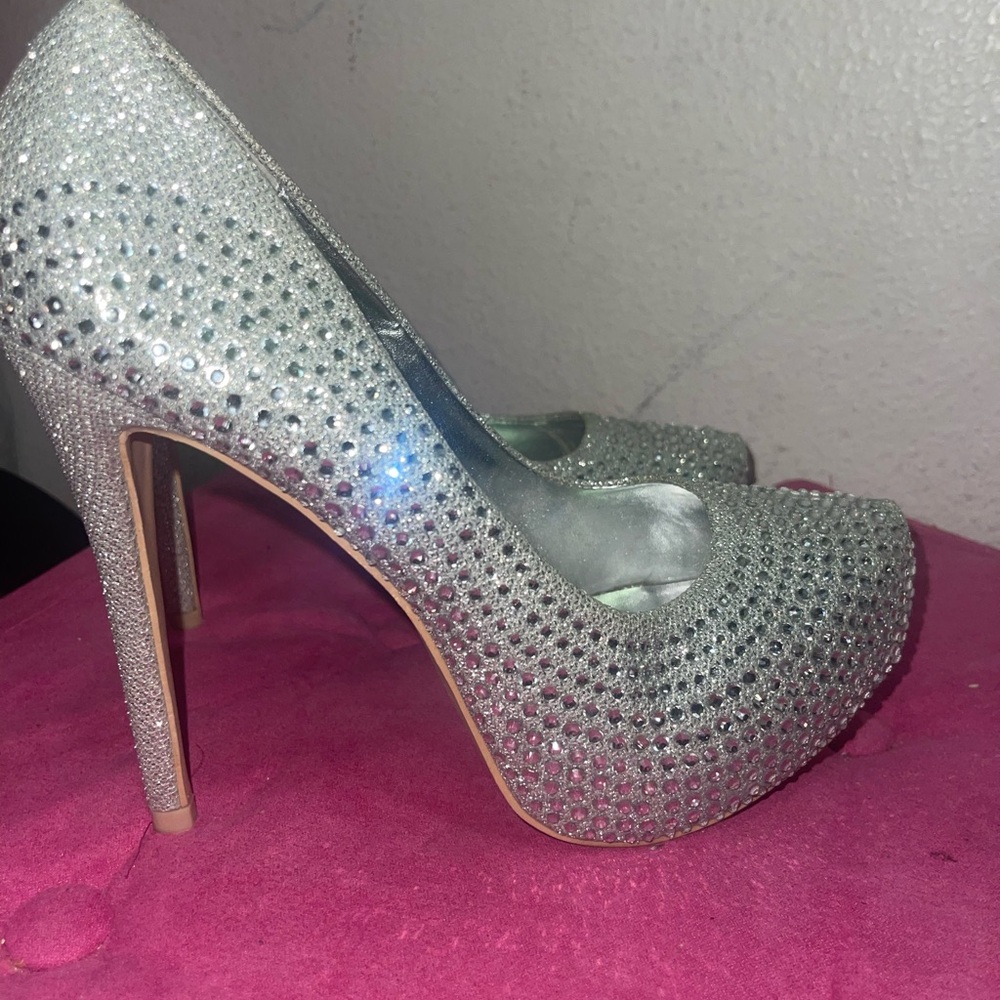 🔥Beautiful Heels Pre Loved Excellent Condition Women🔥